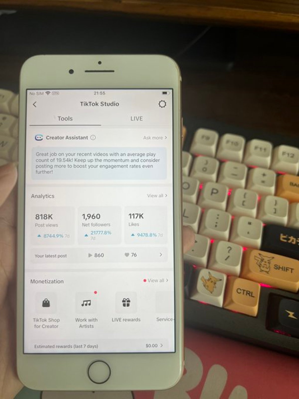 TikTok app warm-up screen showing algorithm training tips